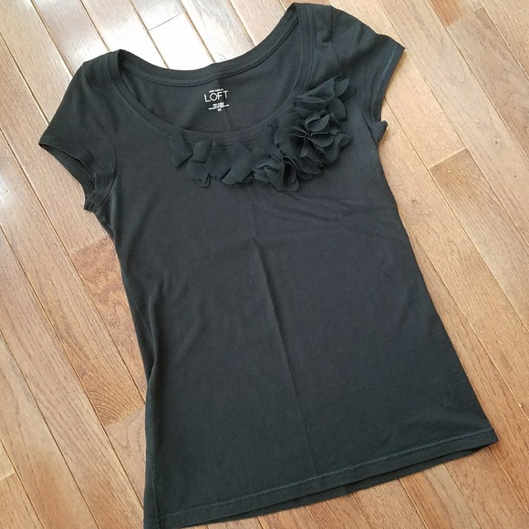 LOFT Tops - LOFT short sleeve tee